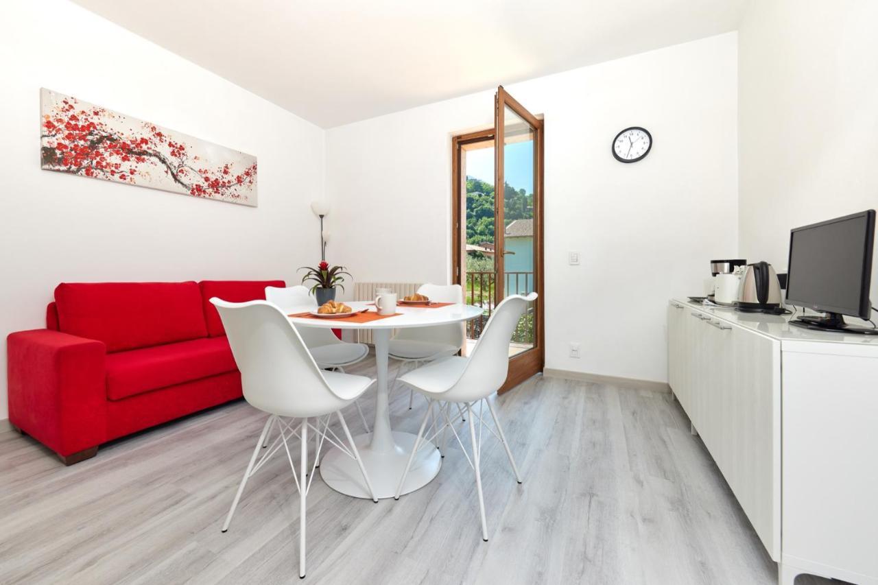 דירות מאלצ'סינה Casa Milani מראה חיצוני תמונה
